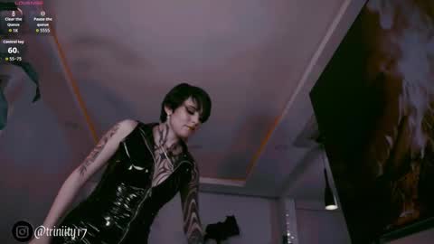 Snapshot of abril__colen chatting on 12-21-25, 09:55 April online show from 12-21-25, 09:55