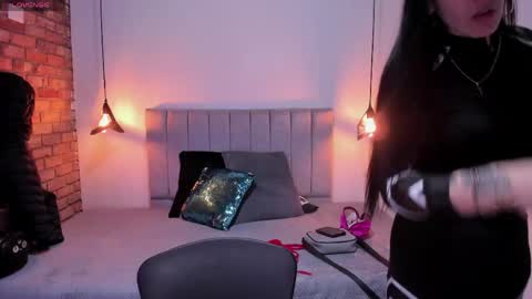Snapshot of abril_fox__ chatting on 04-23-26, 08:00 Abril Fox online show from 04-23-26, 08:00