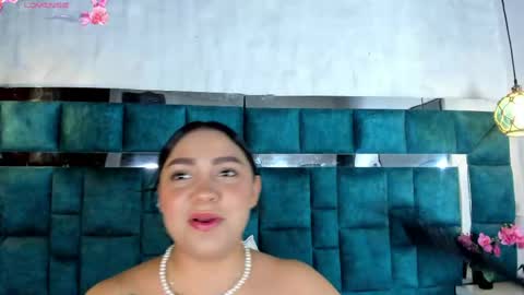 Snapshot of abril_gomez_11 chatting on 05-20-26, 08:04 abril_gomez_11 online show from 05-20-26, 08:04