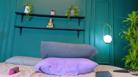 Abril jones online show from 03-04-26, 12:16