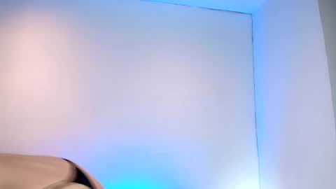 abrill_12 online show from 05-26-26, 12:01