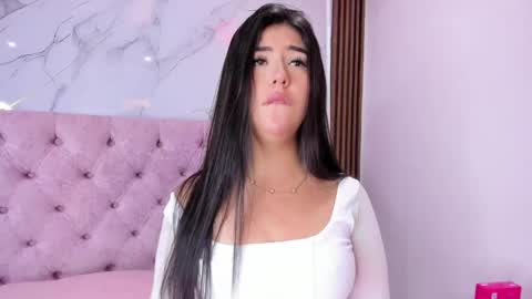 Abril online show from 05-16-26, 11:42
