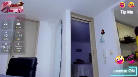 Snapshot of abrilstivenson_ chatting on 07-03-26, 11:55 itis S O F I A online show from 07-03-26, 11:55