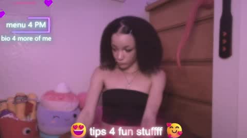 Snapshot of abruisedpeach chatting on 04-28-26, 03:11 Peach online show from 04-28-26, 03:11