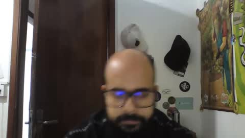 Snapshot of absinnto2016 chatting on 05-11-26, 11:49 Luke 33 online show from 05-11-26, 11:49