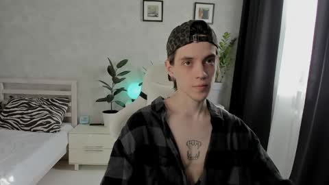 Snapshot of abslut chatting on 06-01-26, 12:40 Nick online show from 06-01-26, 12:40