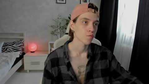 Snapshot of abslut chatting on 07-02-26, 03:56 Nick online show from 07-02-26, 03:56
