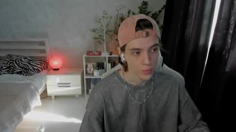 Snapshot of abslut chatting on 07-24-26, 10:57 Nick online show from 07-24-26, 10:57