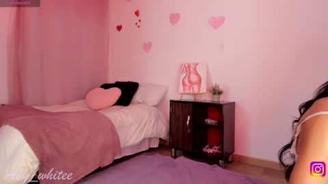   Aby   online show from 09-23-25, 01:47