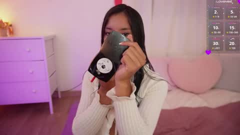 Snapshot of aby_whitee chatting on 04-21-26, 03:13 Aby online show from 04-21-26, 03:13