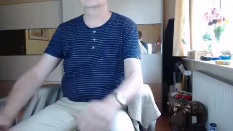 Snapshot of ach471 chatting on 11-09-25, 09:07 ach471 online show from 11-09-25, 09:07