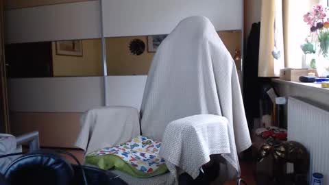 Snapshot of ach471 chatting on 11-15-25, 09:06 ach471 online show from 11-15-25, 09:06