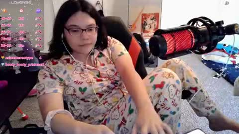 AChubbyGummy online show from 06-13-26, 10:08