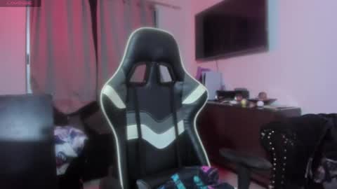 Alice online show from 04-08-26, 03:39