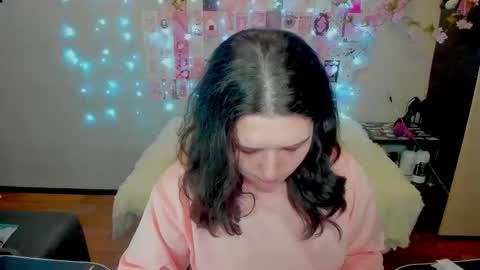 Kate online show from 04-08-26, 01:38