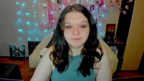 Kate online show from 05-26-26, 01:01