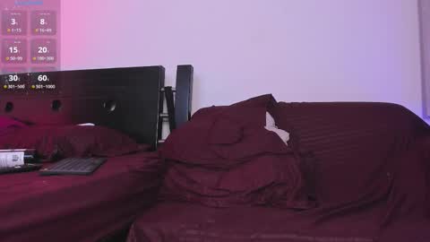 centric independent model   online show from 11-19-25, 10:43