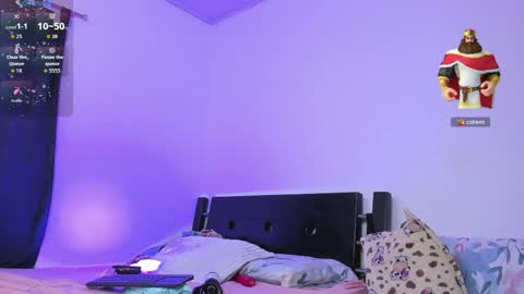 Snapshot of acid_longer chatting on 06-10-26, 01:06 centric independent model online show from 06-10-26, 01:06