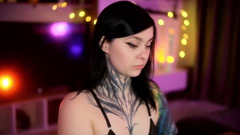 acid_pie online show from 02-17-25, 06:20