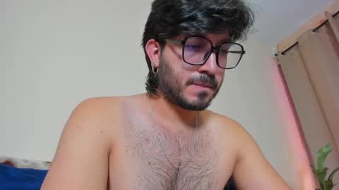 Snapshot of ackerman_eren_ chatting on 01-23-25, 03:32 R. online show from 01-23-25, 03:32