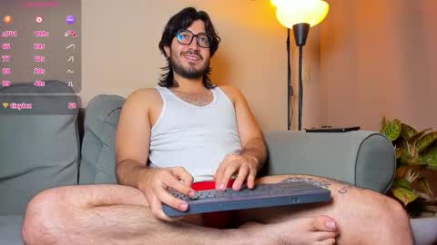 Snapshot of ackerman_eren_ chatting on 10-12-25, 09:58 R. online show from 10-12-25, 09:58