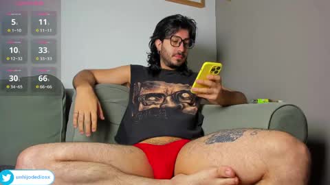 R. online show from 04-01-26, 10:38