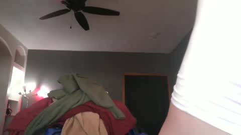 Snapshot of acs995 chatting on 01-26-25, 07:31 OF online show from 01-26-25, 07:31