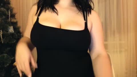 my inst   love inside 17 online show from 01-19-25, 09:55