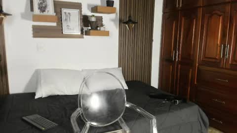 Snapshot of acxel_prescot chatting on 04-21-26, 01:42 Acxel online show from 04-21-26, 01:42
