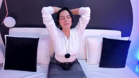    online show from 04-29-26, 01:59