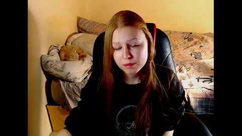 Snapshot of adagretta chatting on 01-06-25, 07:13 adagretta online show from 01-06-25, 07:13