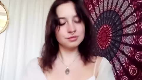 Adalyn online show from 10-20-25, 06:36