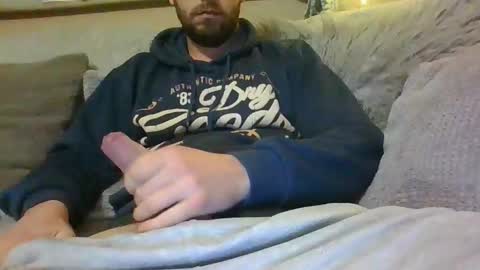 Snapshot of adam0910 chatting on 01-15-25, 12:19 adam0910 online show from 01-15-25, 12:19