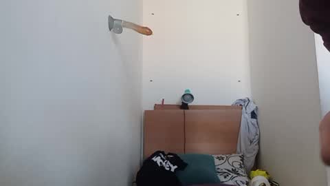 Snapshot of adam180896 chatting on 02-17-25, 07:26 Adam online show from 02-17-25, 07:26