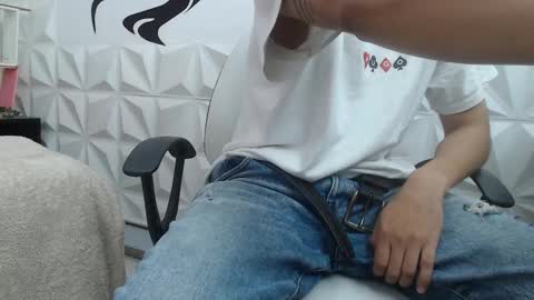 adam_evehotroom online show from 02-12-25, 08:07