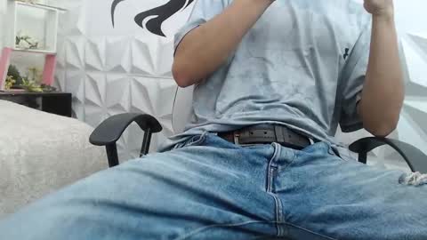 adam_evehotroom online show from 02-18-25, 08:47