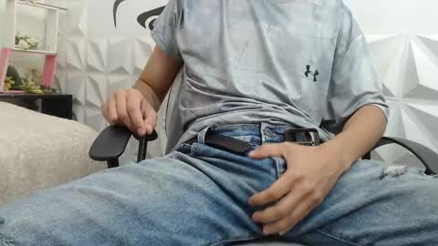 adam_evehotroom online show from 02-18-25, 11:52