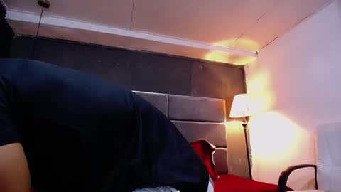 adam_fit19cm online show from 09-16-25, 02:40