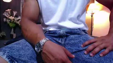 adam_fit19cm online show from 03-16-26, 01:59
