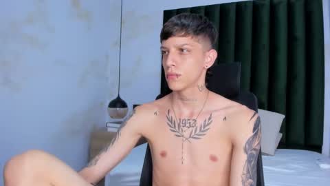 Snapshot of adam_hard_ chatting on 12-04-24, 10:51 Adam online show from 12-04-24, 10:51