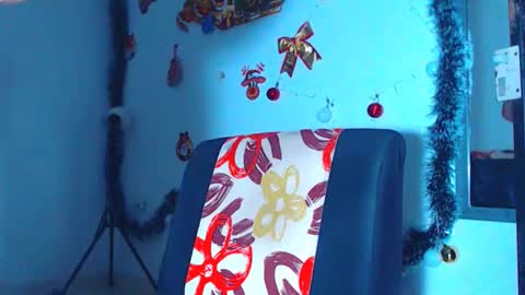 Snapshot of adam_hot11 chatting on 12-10-24, 01:00 adam hot11 online show from 12-10-24, 01:00