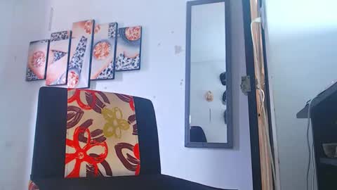 Snapshot of adam_hot11 chatting on 02-15-25, 05:28 adam hot11 online show from 02-15-25, 05:28