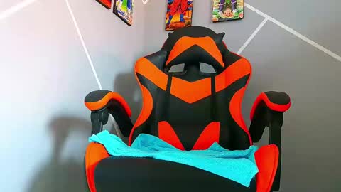 Snapshot of adam_hot11 chatting on 09-22-25, 09:06 adam hot11 online show from 09-22-25, 09:06