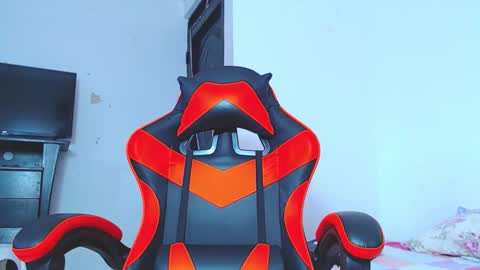 adam hot11 online show from 12-20-25, 08:38