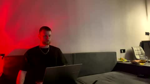 Arthur and Adam online show from 04-06-26, 06:20