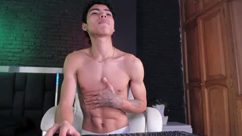 adam_piarse online show from 12-26-24, 11:03