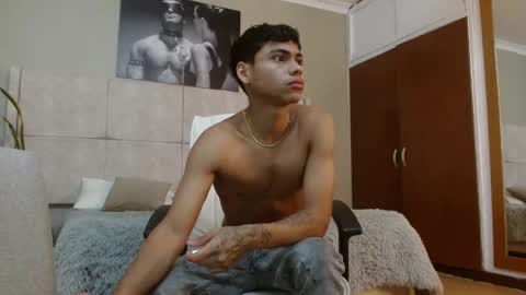 adam_piarse online show from 09-29-25, 02:00