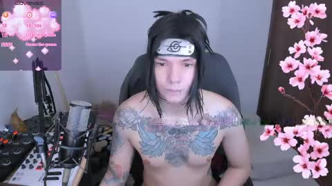Snapshot of adam_rocket chatting on 05-02-26, 10:59 Adam online show from 05-02-26, 10:59