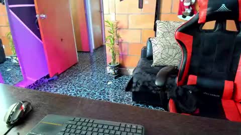 Snapshot of adam_valencia chatting on 02-09-25, 02:29 Adam Valencia online show from 02-09-25, 02:29