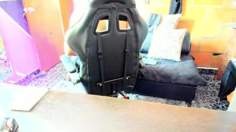 Snapshot of adam_valencia chatting on 03-03-25, 03:53 Adam Valencia online show from 03-03-25, 03:53